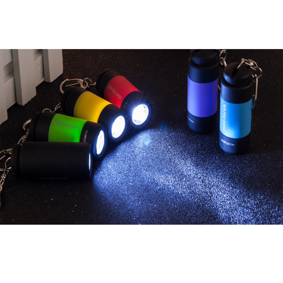 SUPSAS82 Mini Keychain Flashlight